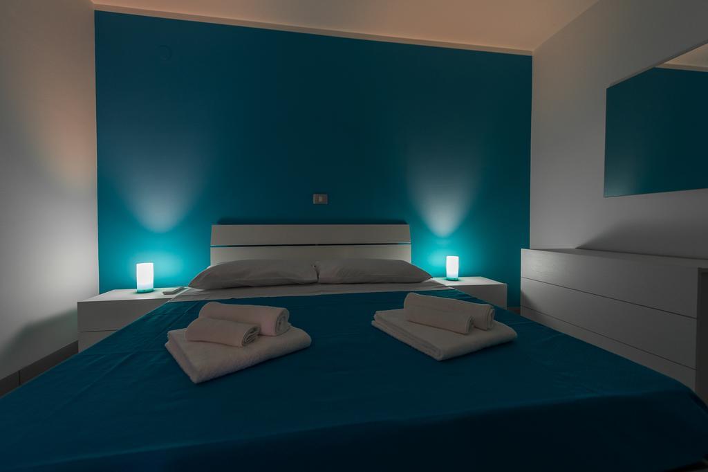Blue Sky Apartments Rogoznica  Esterno foto